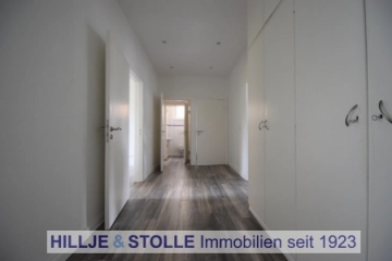 Großzügige 4 ZKB Wohnung in Oldenburg Nadorst!, 26123 Oldenburg, Etagenwohnung