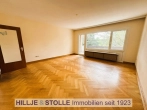Sofort verfügbare 4 ZKB Wohnung mit Balkon und Garage am Quellenweg! - Wohnbereich